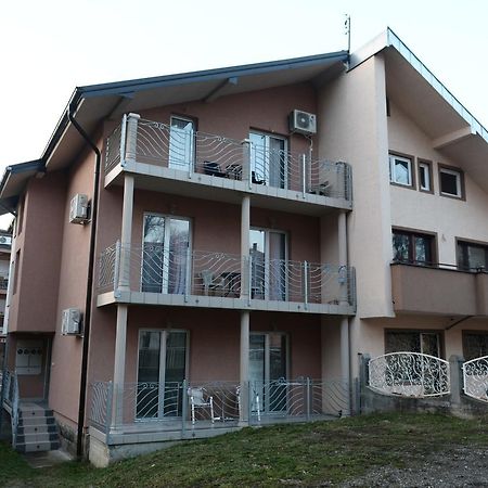 Apartmani Micic Vrnjacka Banja Exterior photo