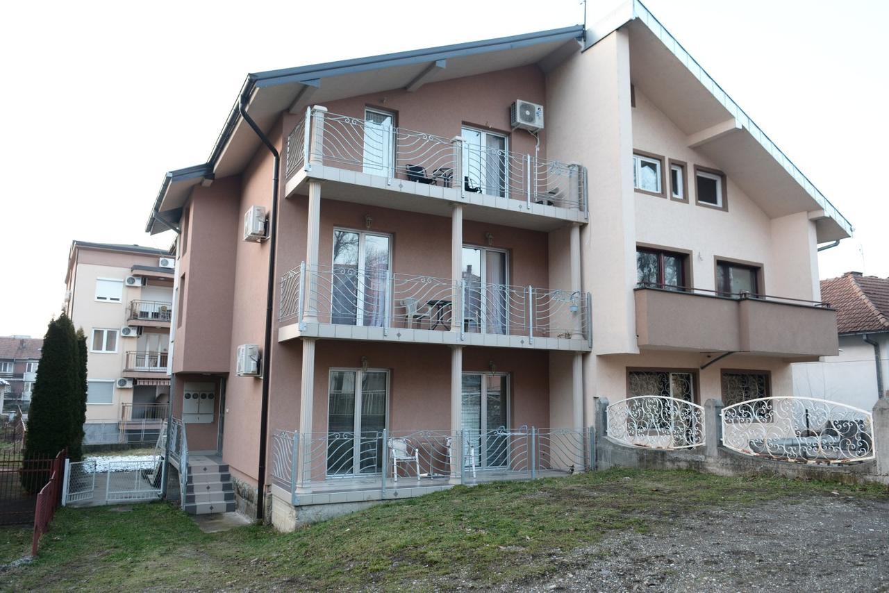 Apartmani Micic Vrnjacka Banja Exterior photo